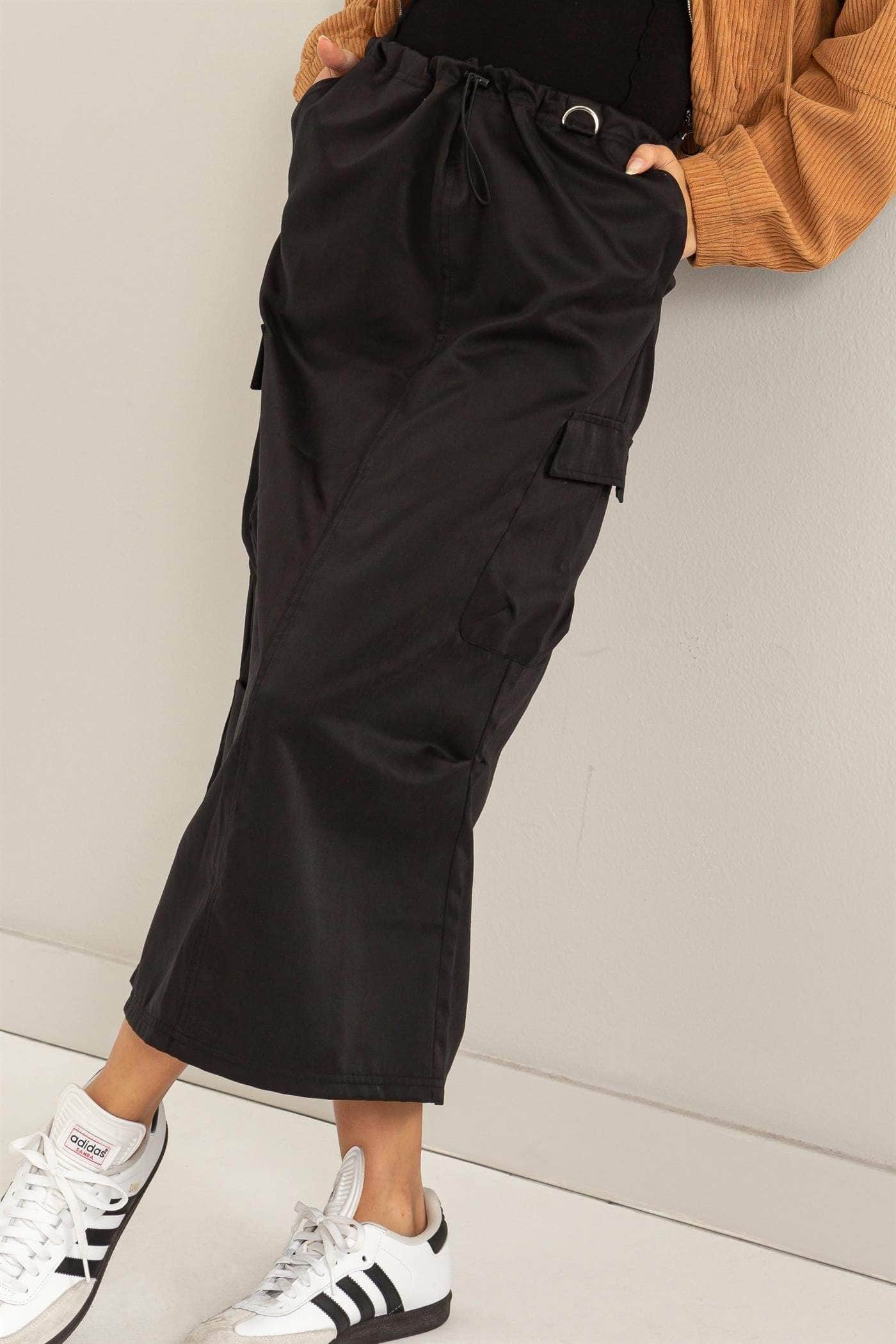 lee monet Casually Speaking High-Waist Cargo Skirt (Black)