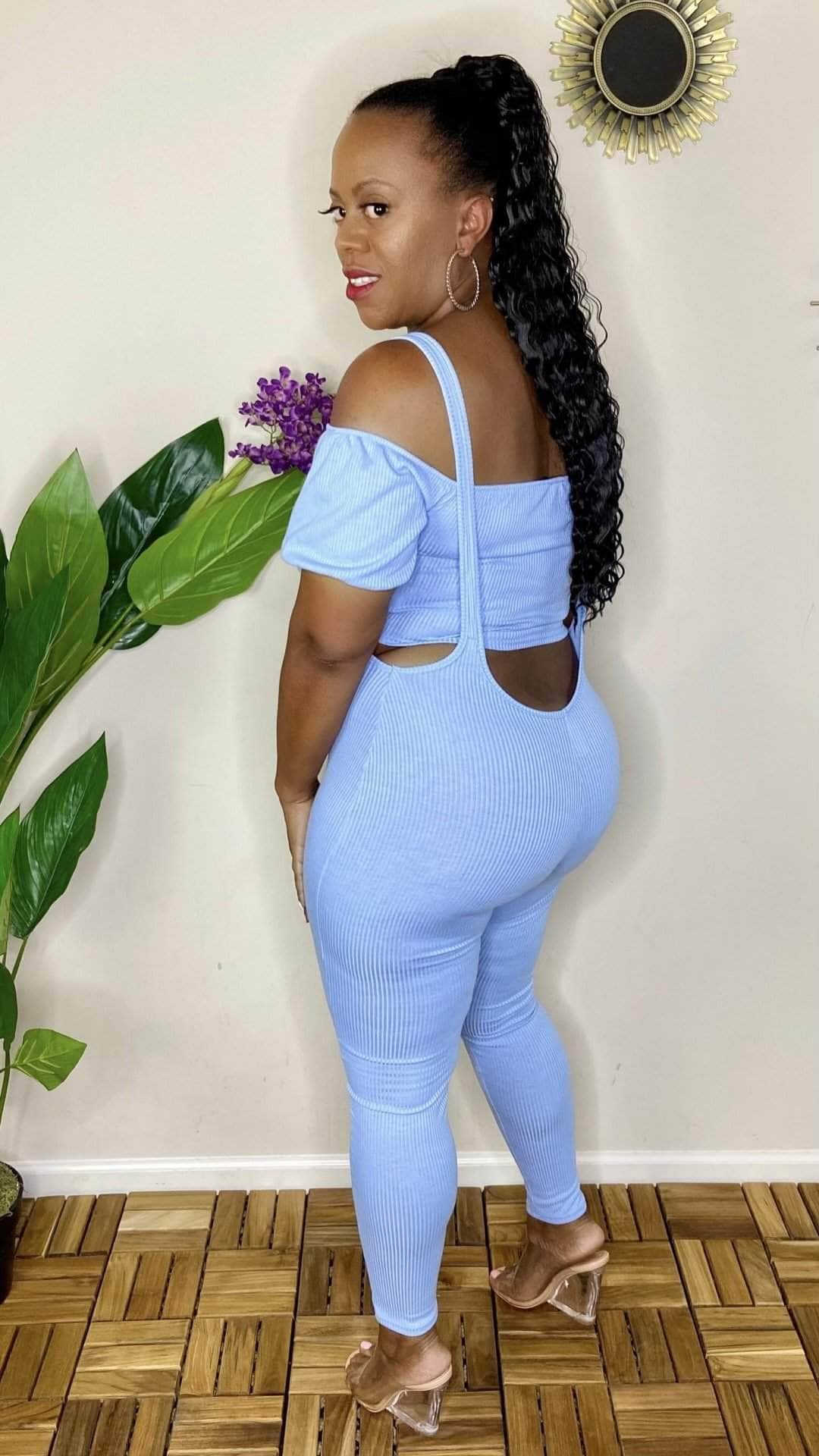 lee monet Feeling Myself Crop Top And Suspender Pants Set (Blue)