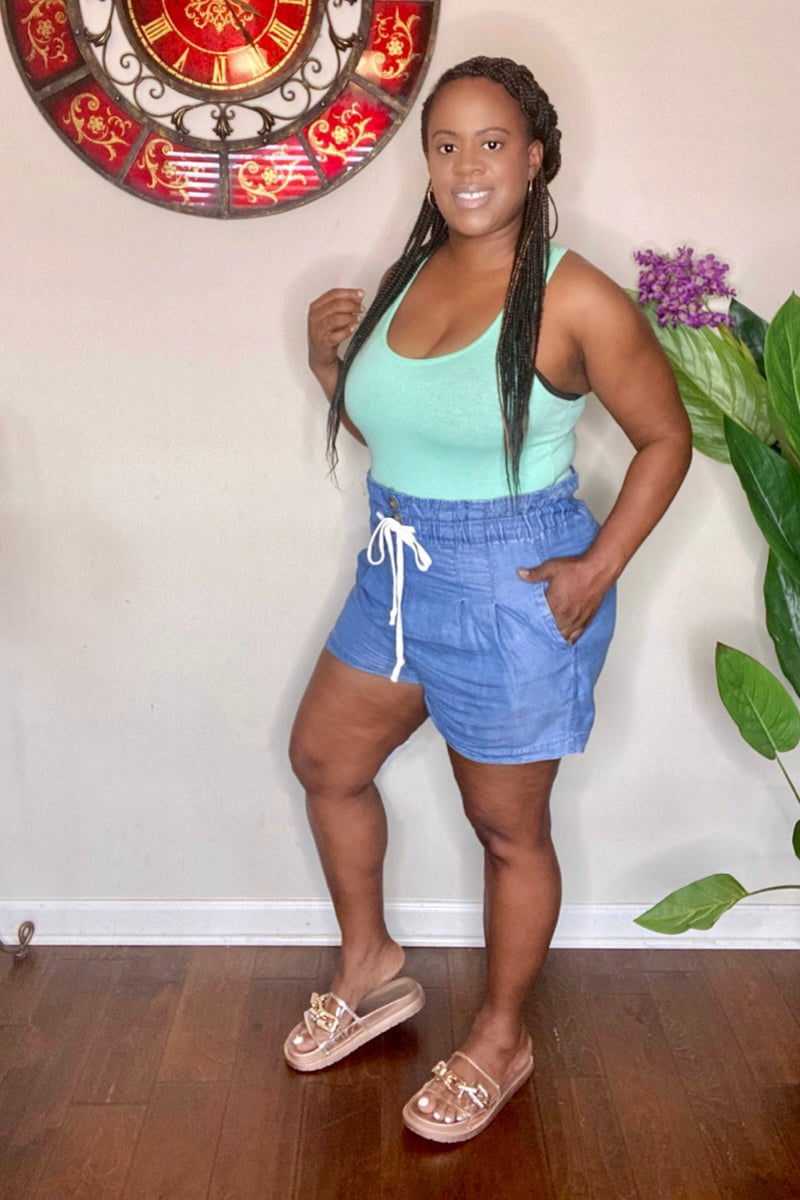 lee monet Shorts Chambray Denim Paperbag Shorts (Medium)