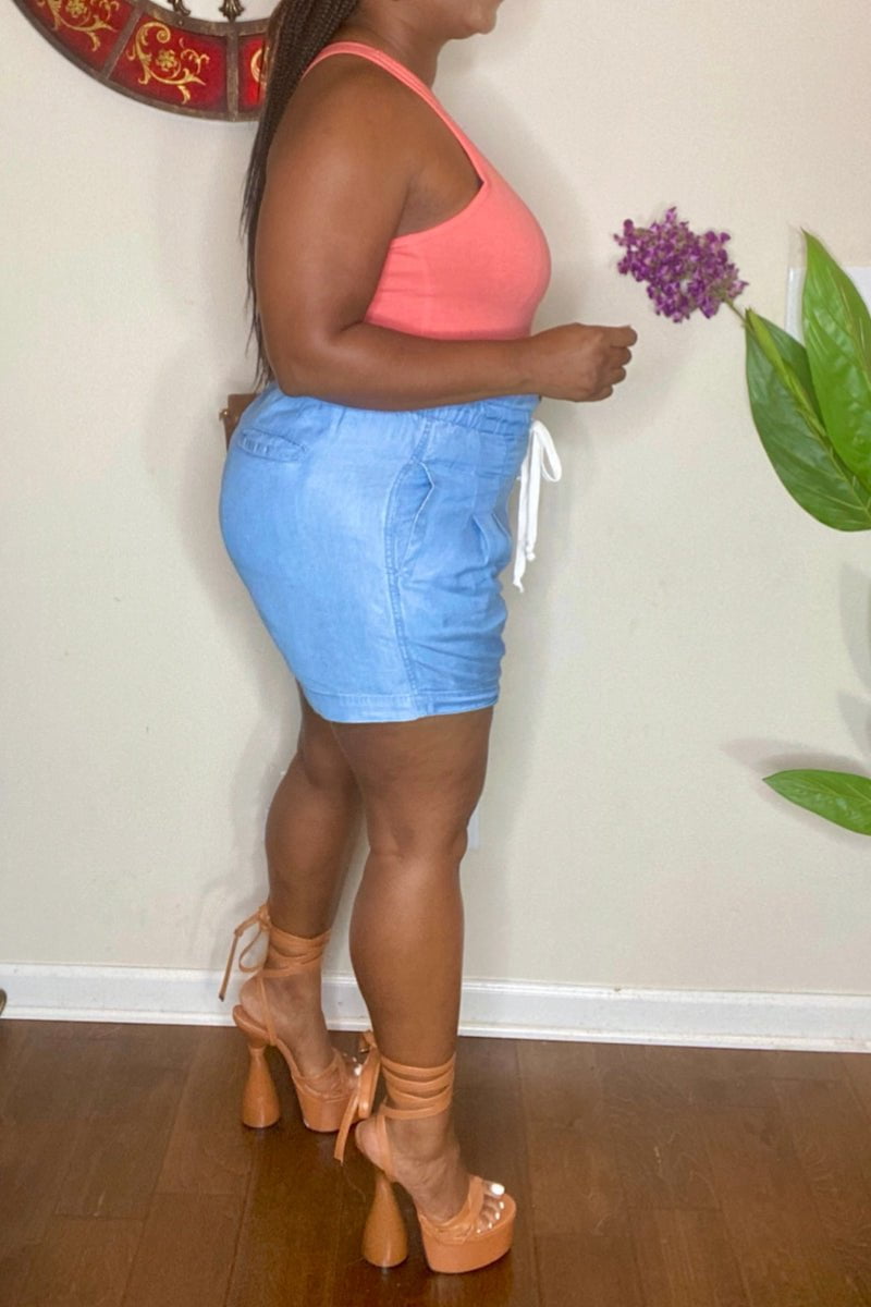 lee monet Shorts Chambray Denim Paperbag Shorts (Sky)