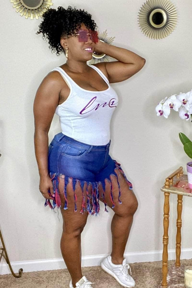 lee monet Daisy Distressed Short Shorts- Drk Denim/Red