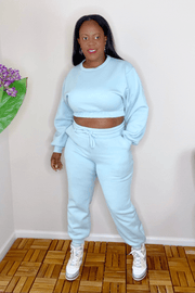 lee monet Outfit Sets Something Slight Cropped Pullover Jogger Set (Light Green)