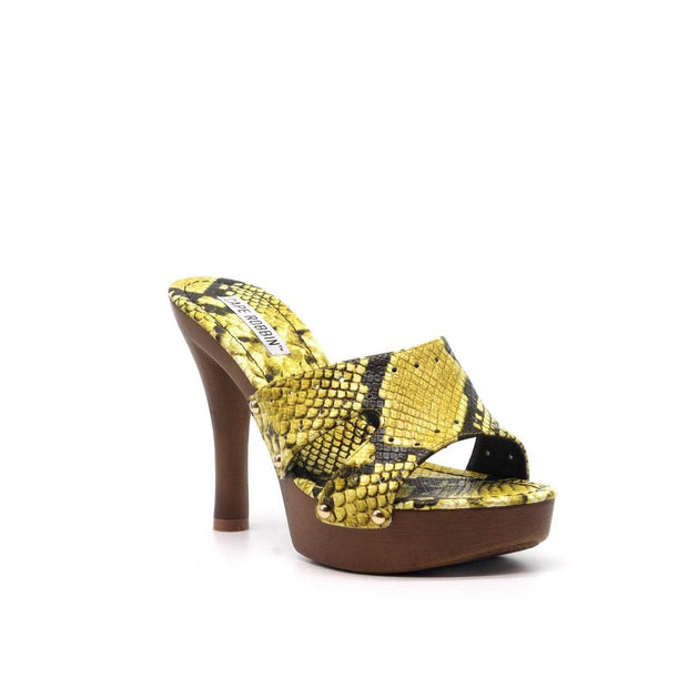 lee monet Wild Thing Mule (Yellow)